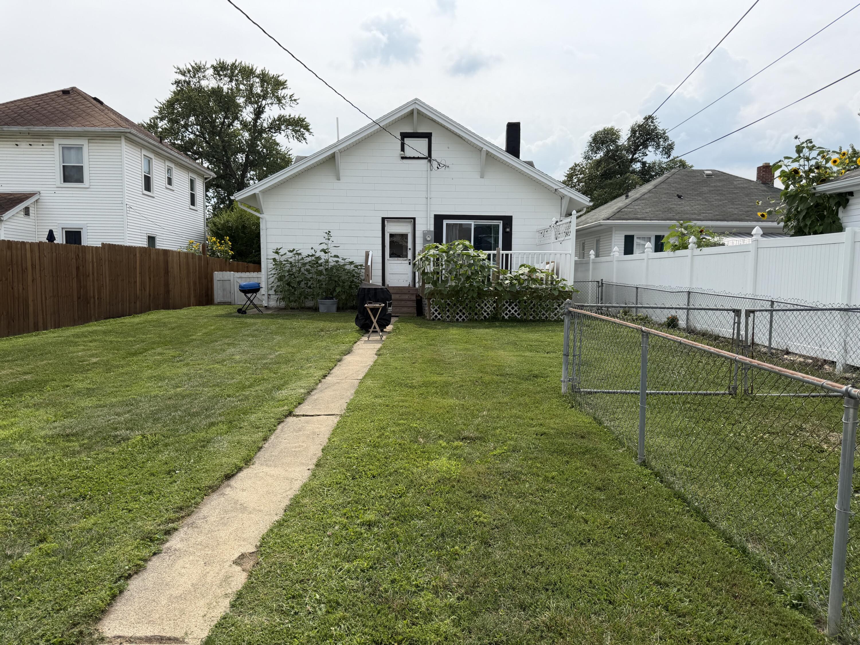 1209 Nicklin, Piqua, Ohio 45356