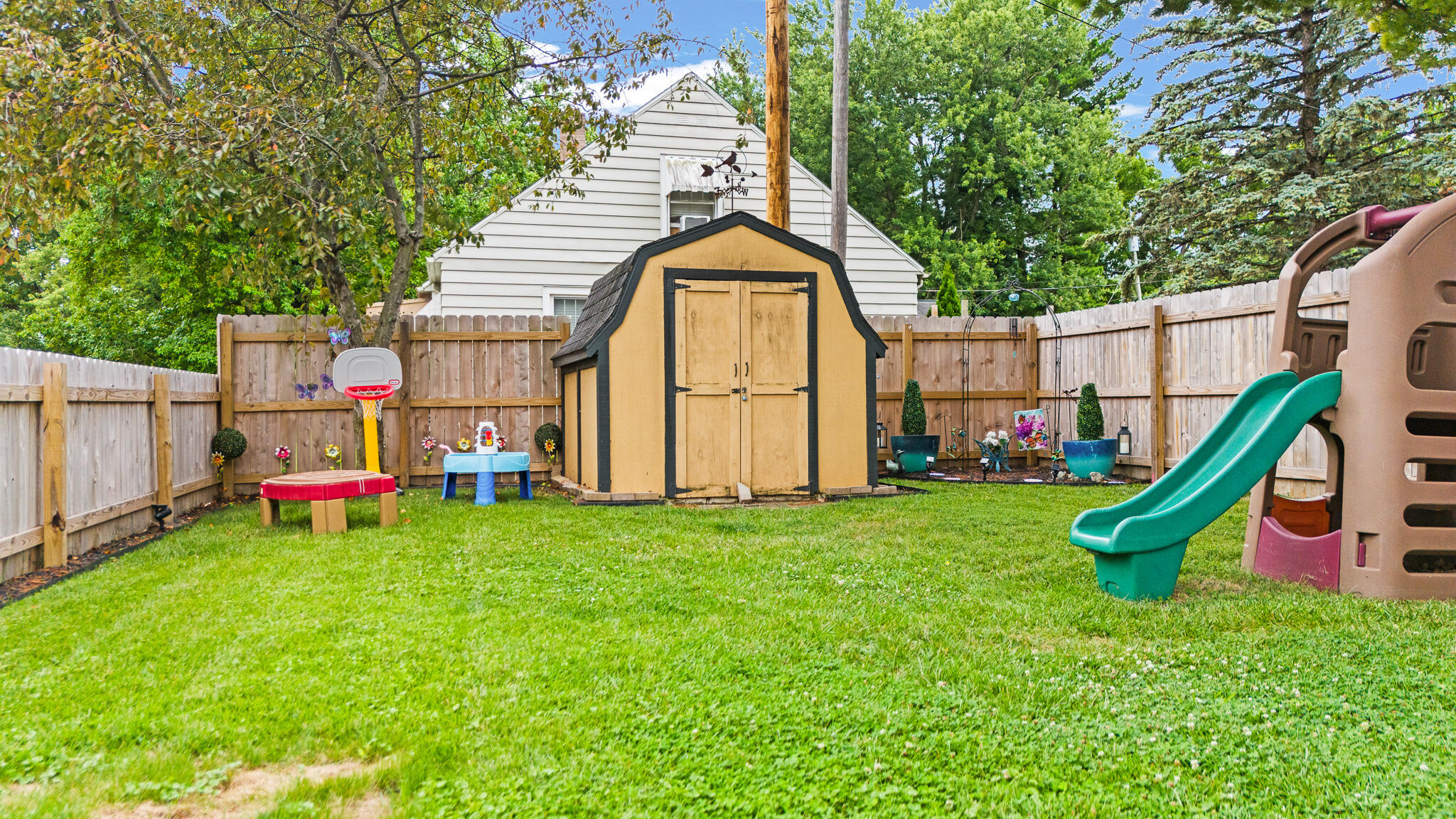 702 Market, Troy, Ohio 45373