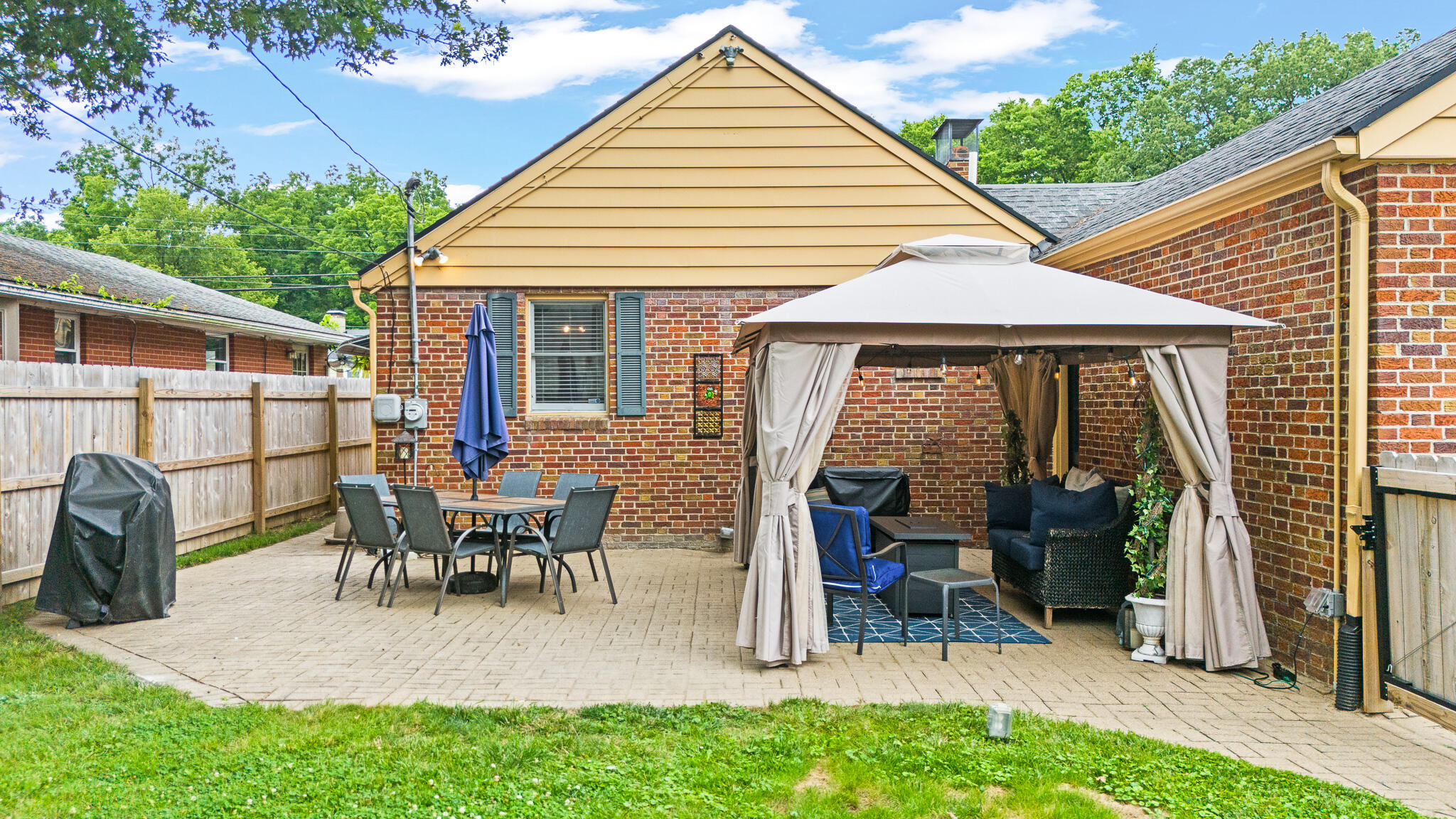 702 Market, Troy, Ohio 45373