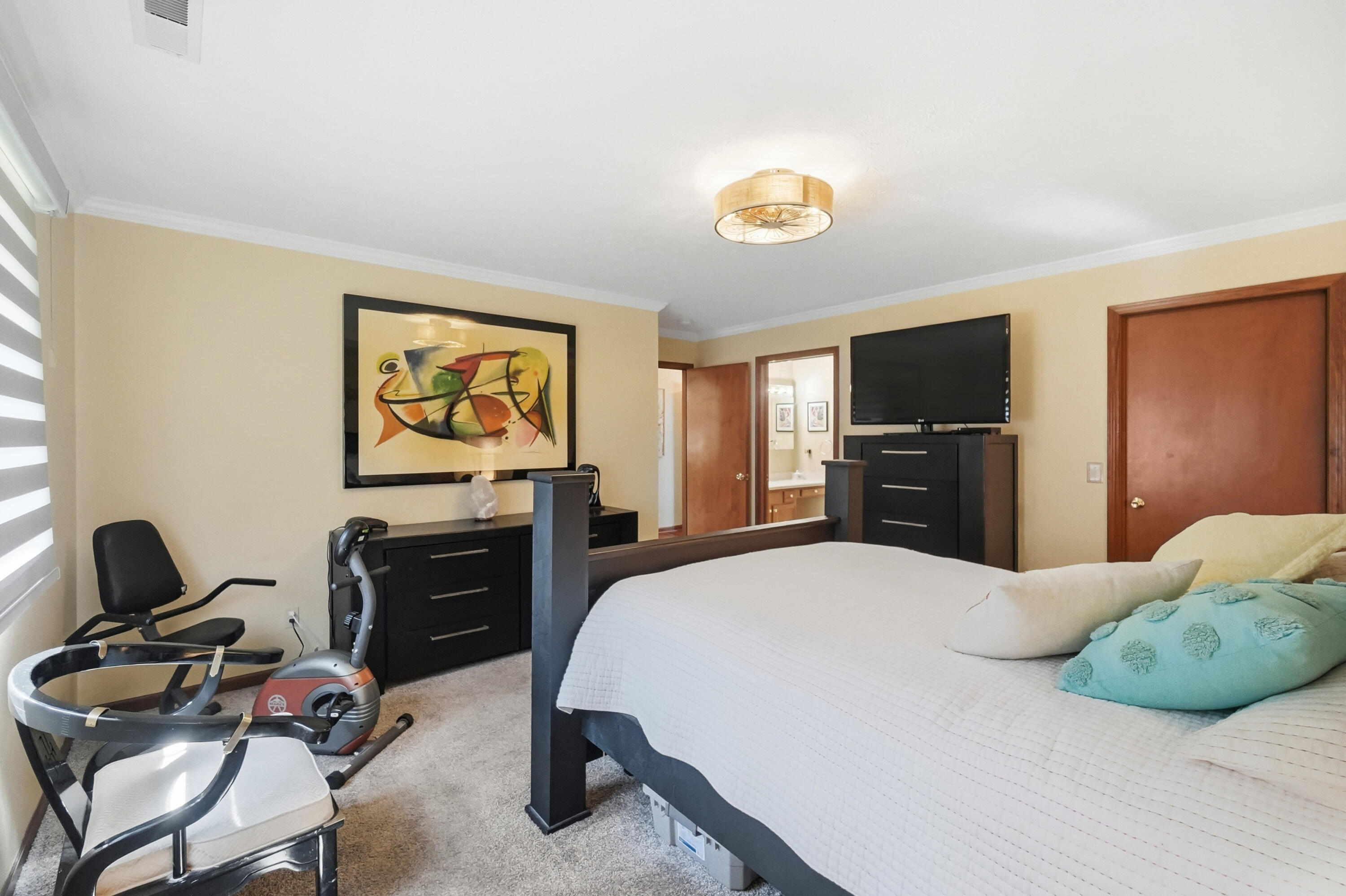 5642 Fox Ridge, Springfield, Ohio 45503