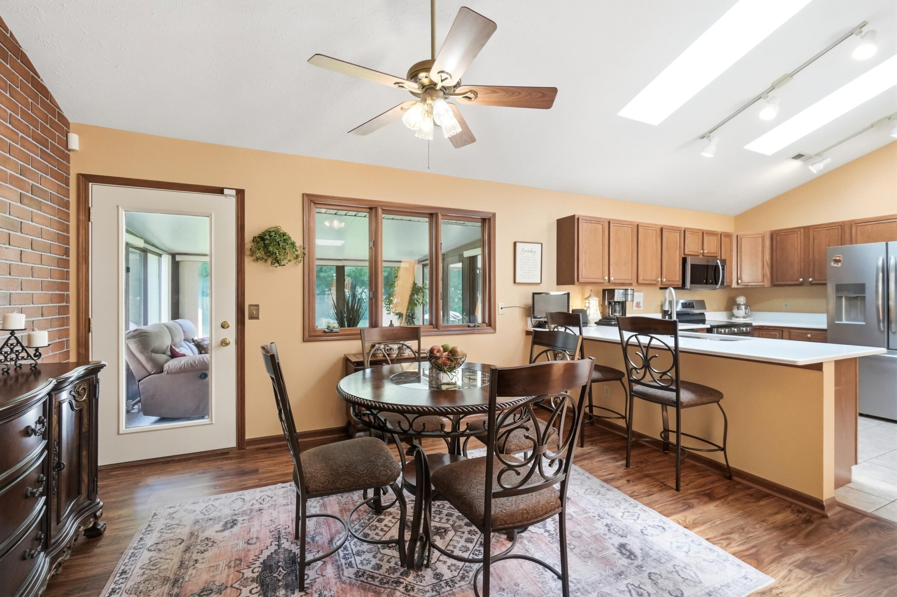 5642 Fox Ridge, Springfield, Ohio 45503