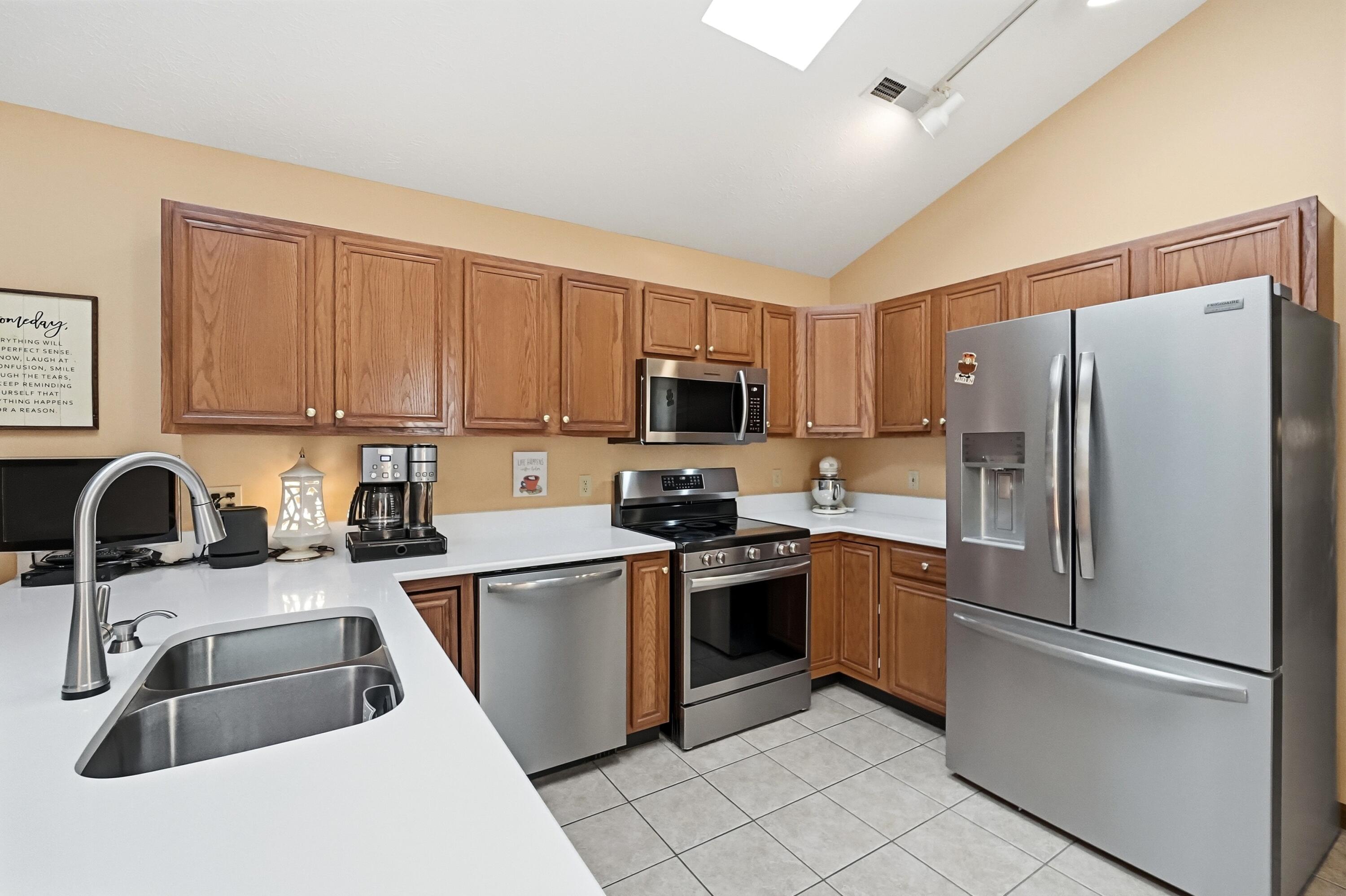 5642 Fox Ridge, Springfield, Ohio 45503