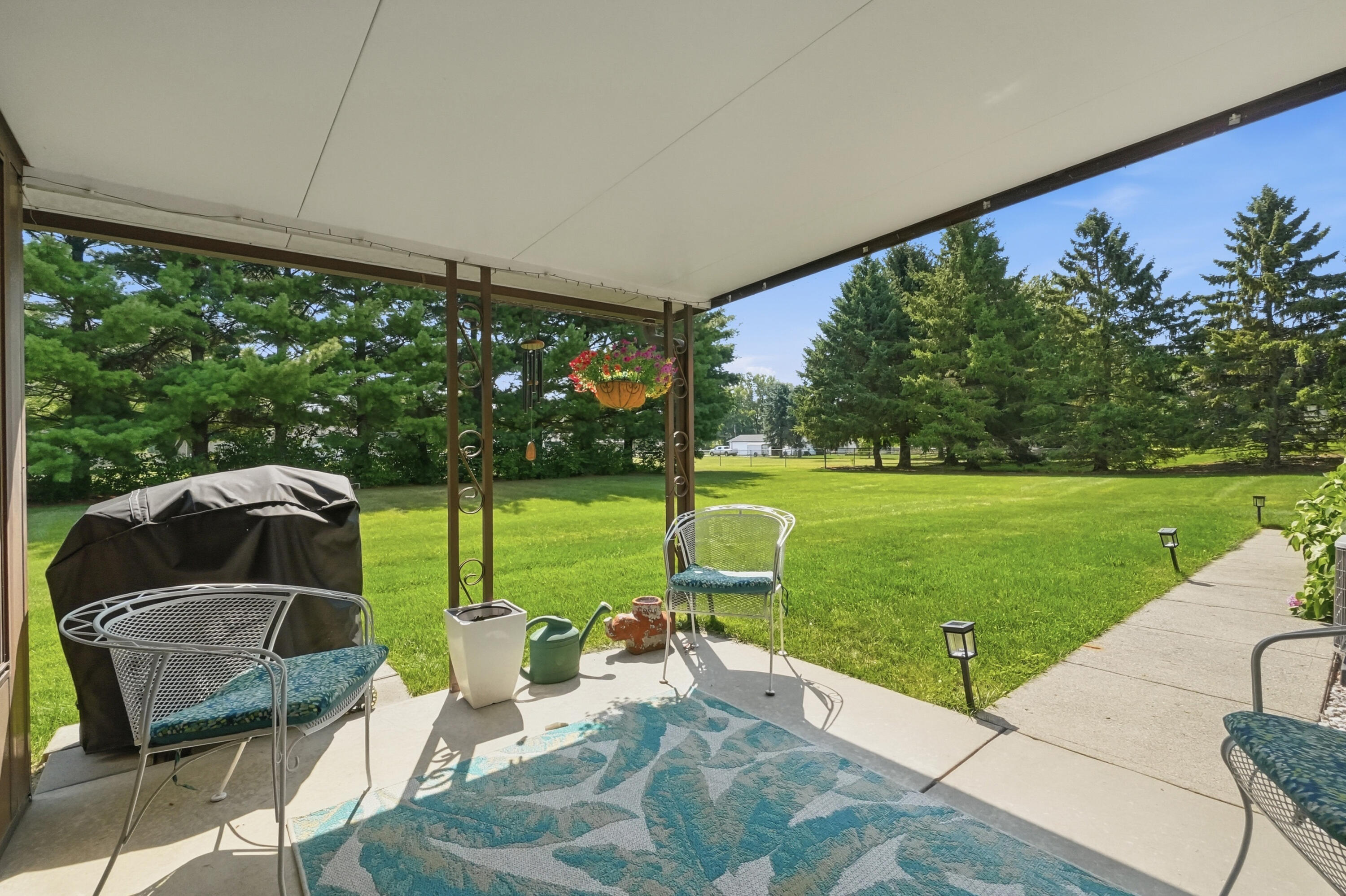 5642 Fox Ridge, Springfield, Ohio 45503