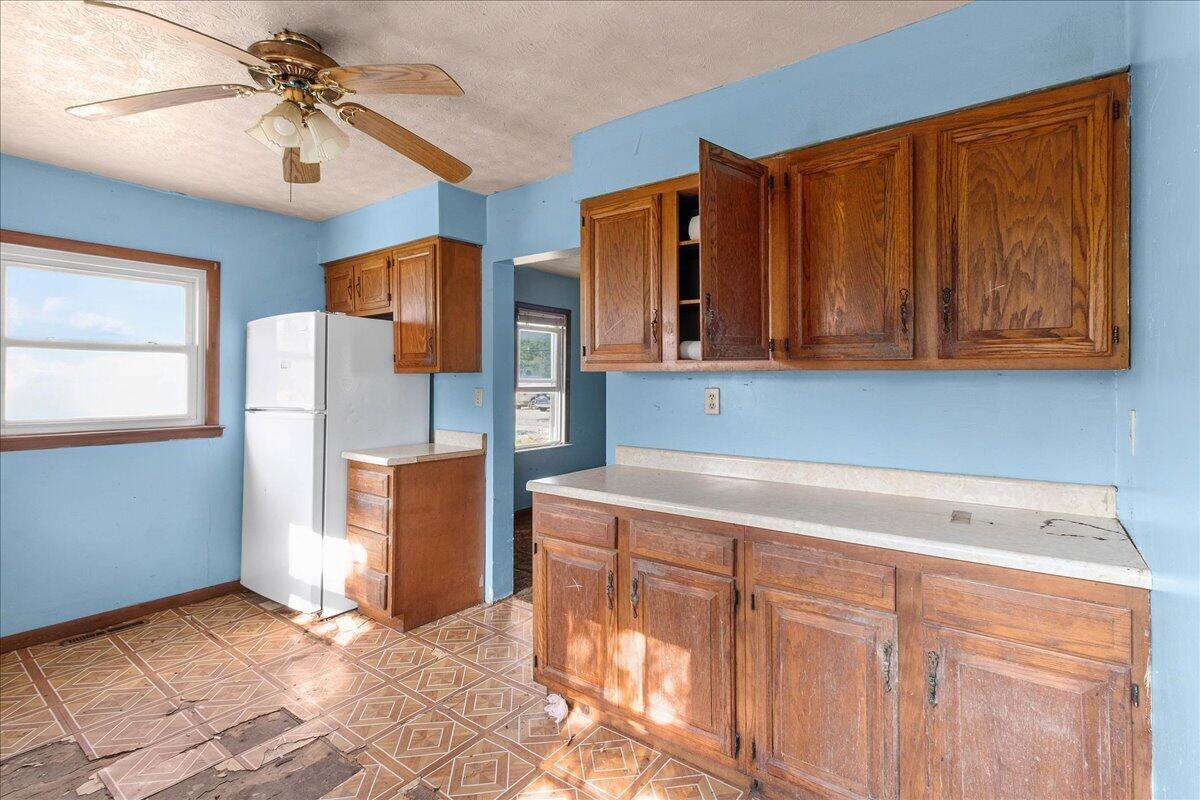 112 Warren, Russells Point, Ohio 43348