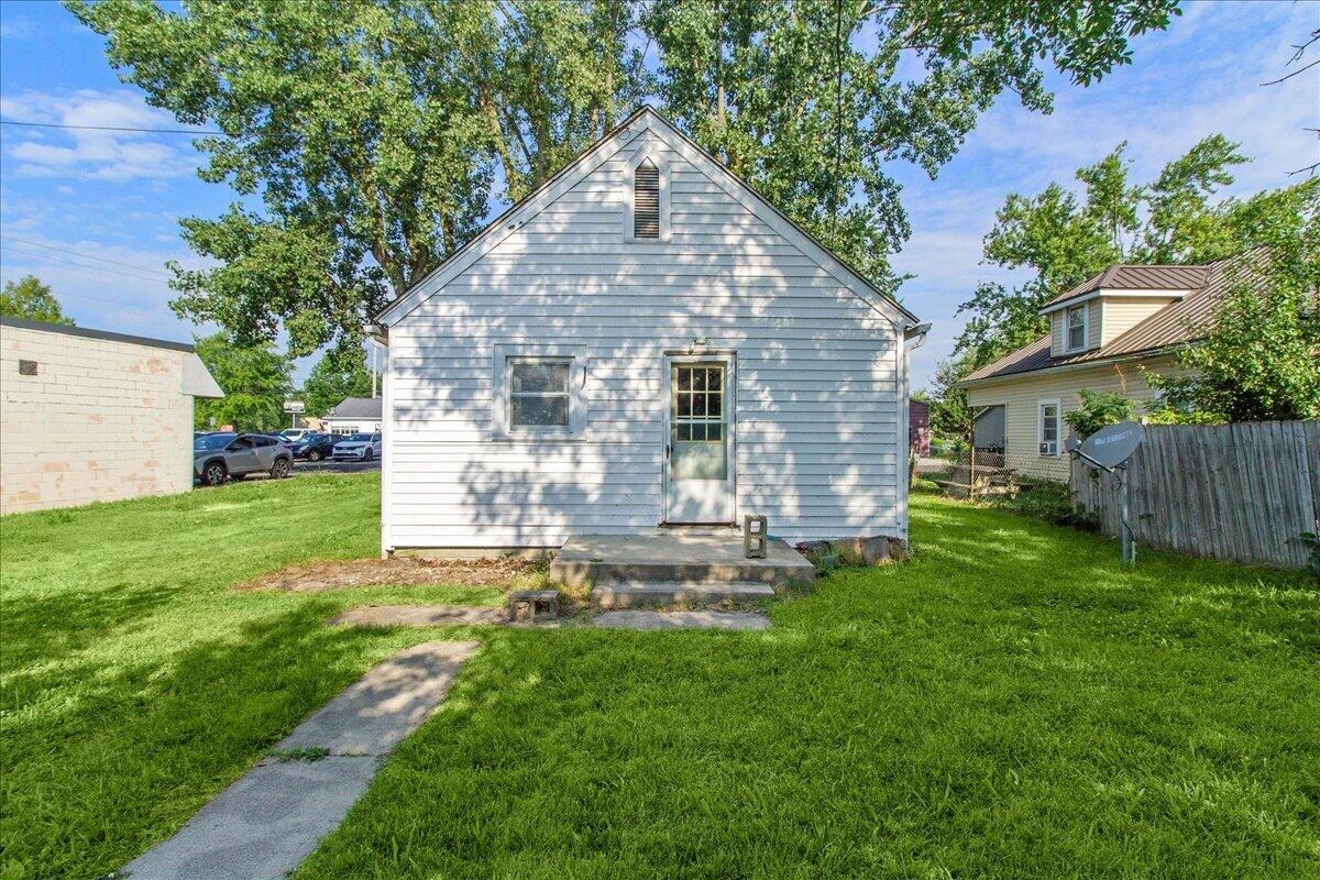112 Warren, Russells Point, Ohio 43348