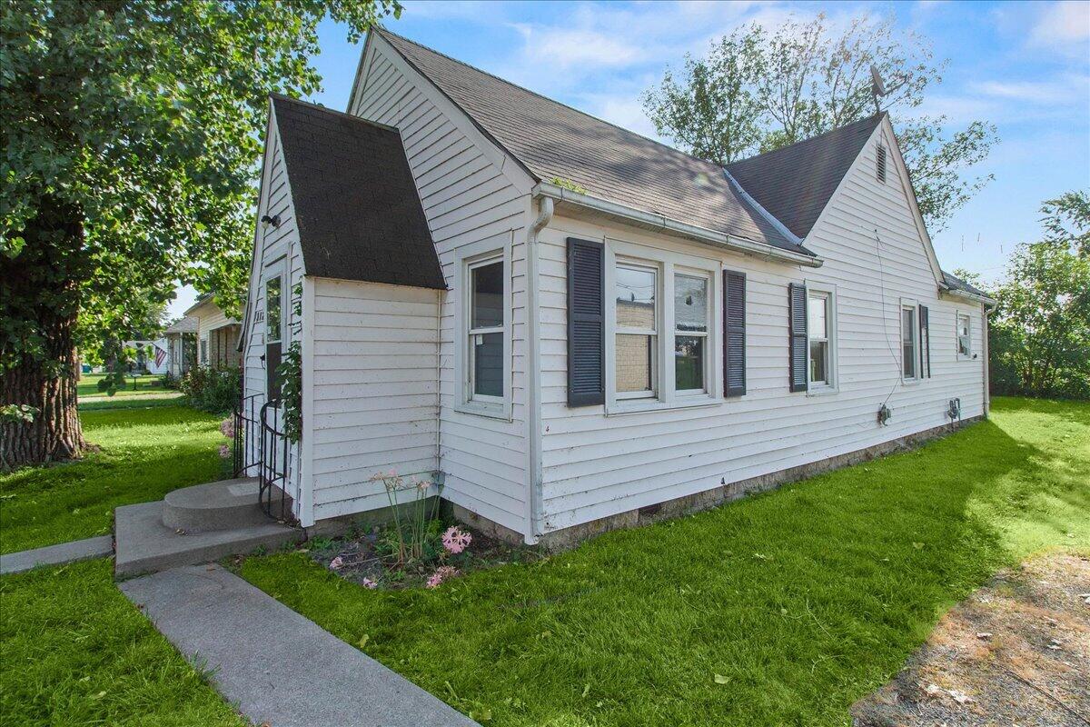 112 Warren, Russells Point, Ohio 43348