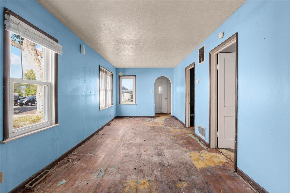 112 Warren, Russells Point, Ohio 43348