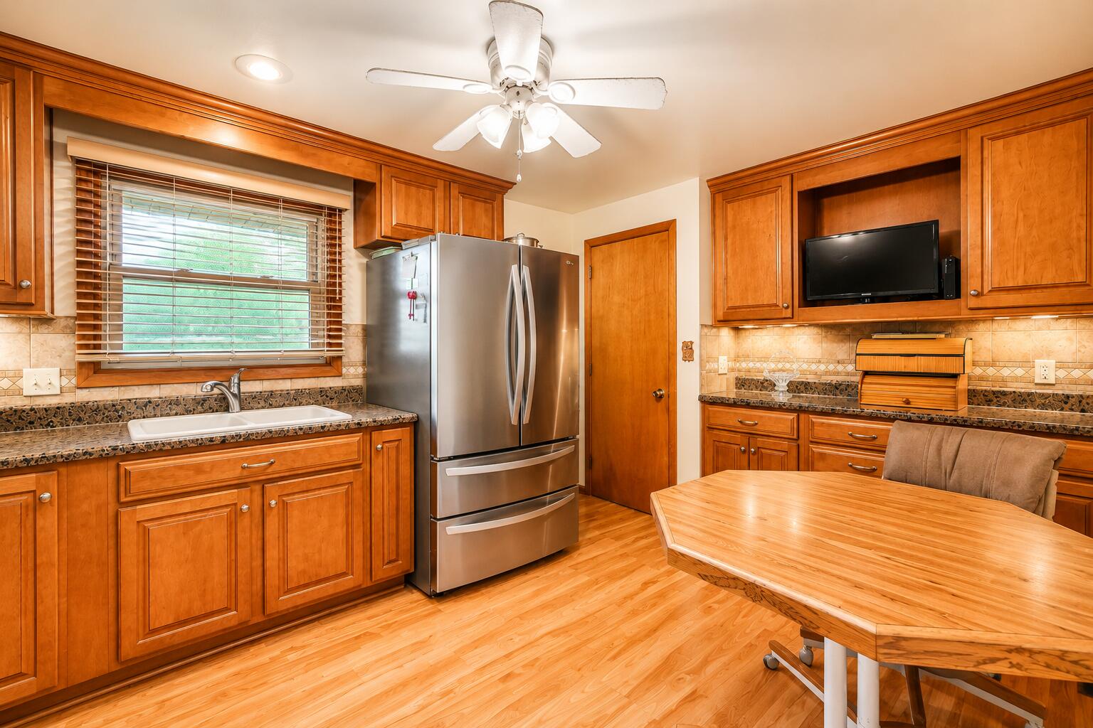 4735 Ridgewood, Springfield, Ohio 45503