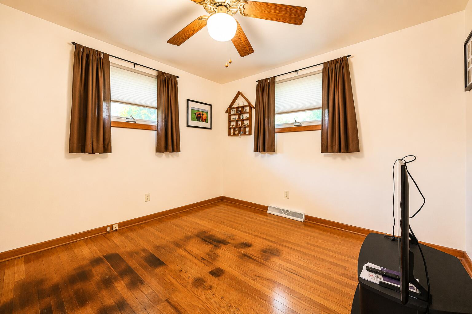 4735 Ridgewood, Springfield, Ohio 45503
