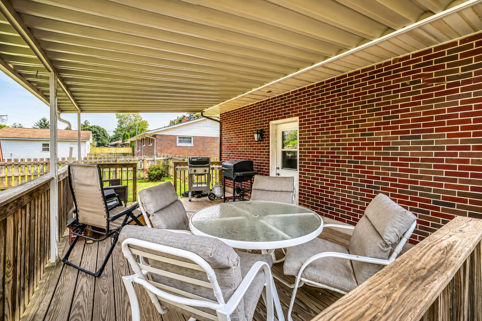 4735 Ridgewood, Springfield, Ohio 45503