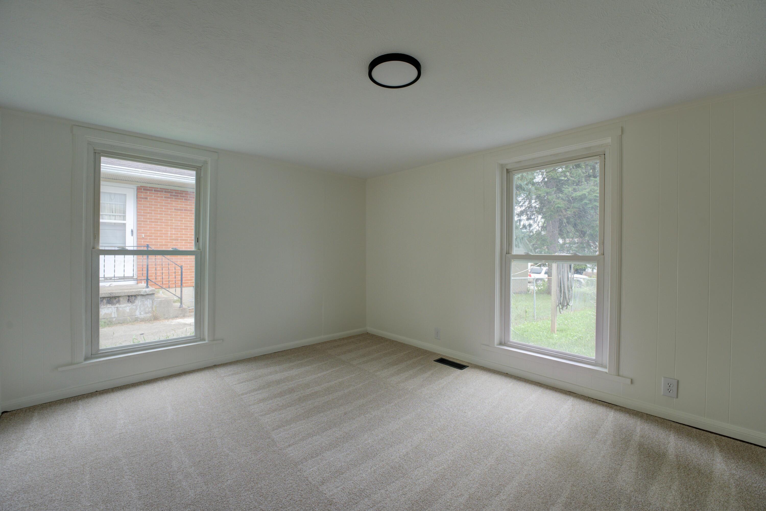229 Hart, Greenville, Ohio 45331