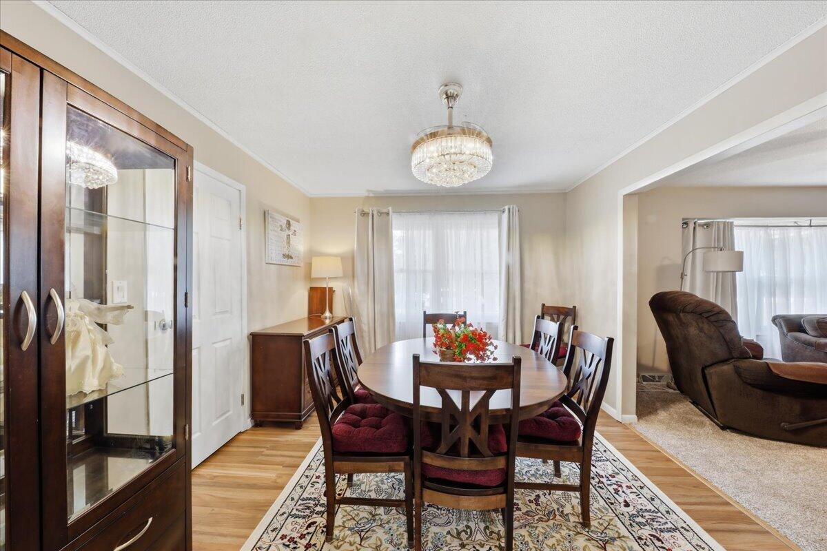 3961 Mumper, Springfield, Ohio 45502