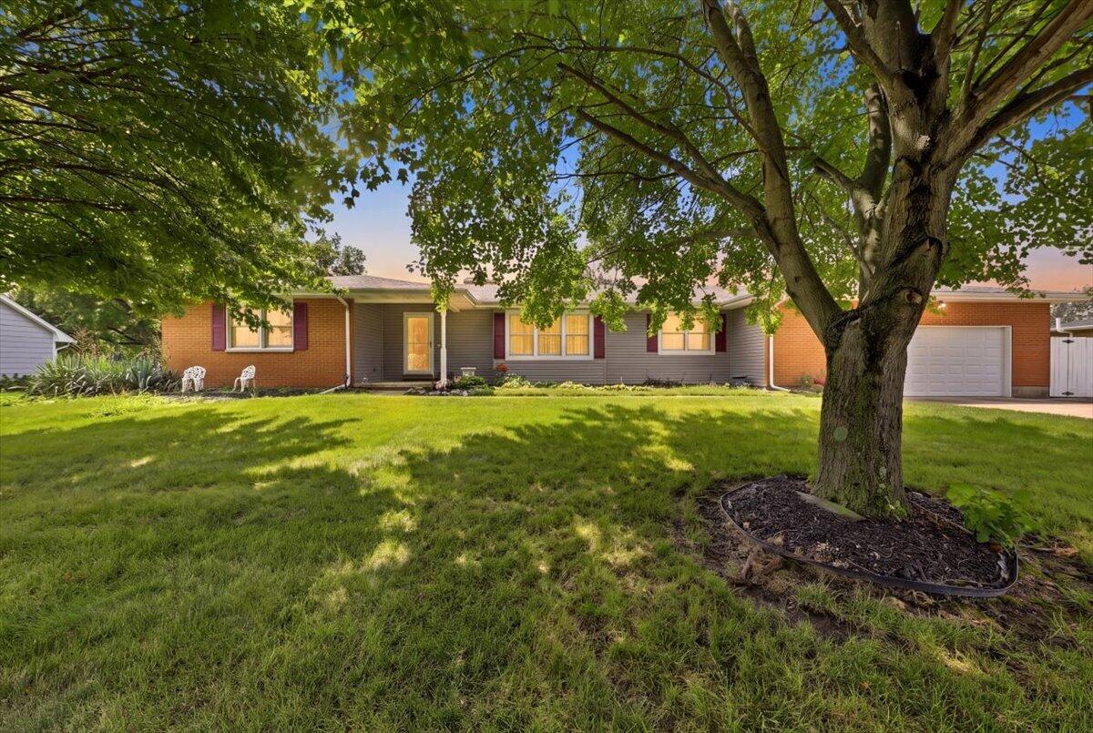 3961 Mumper, Springfield, Ohio 45502