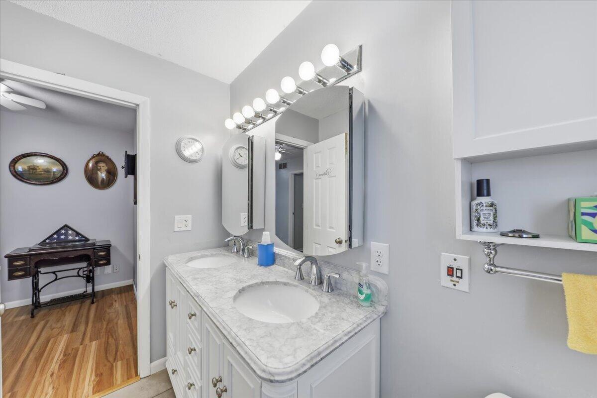 3961 Mumper, Springfield, Ohio 45502
