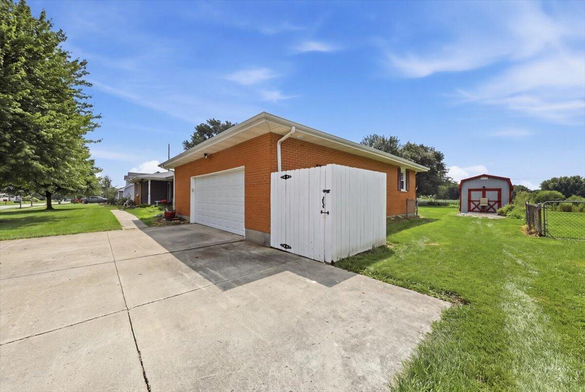 3961 Mumper, Springfield, Ohio 45502