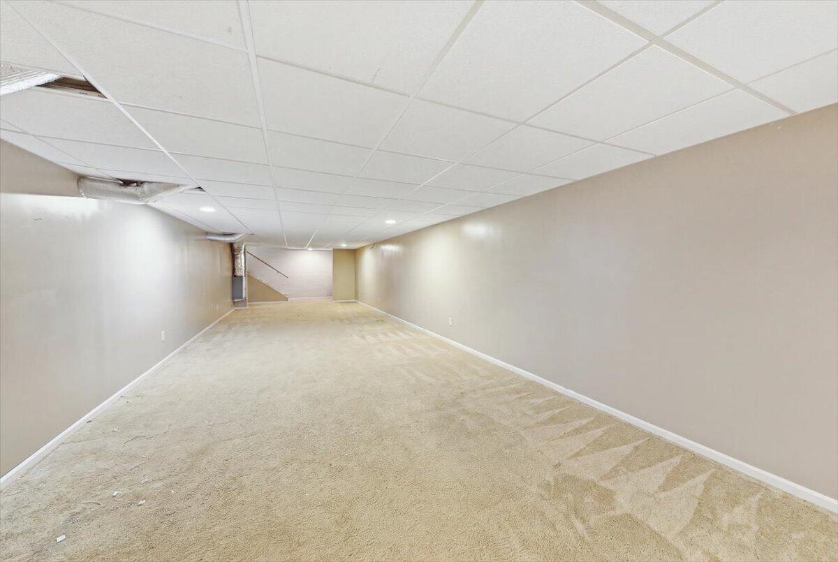 3961 Mumper, Springfield, Ohio 45502