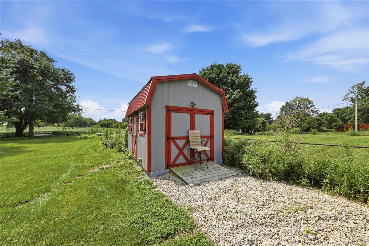 3961 Mumper, Springfield, Ohio 45502