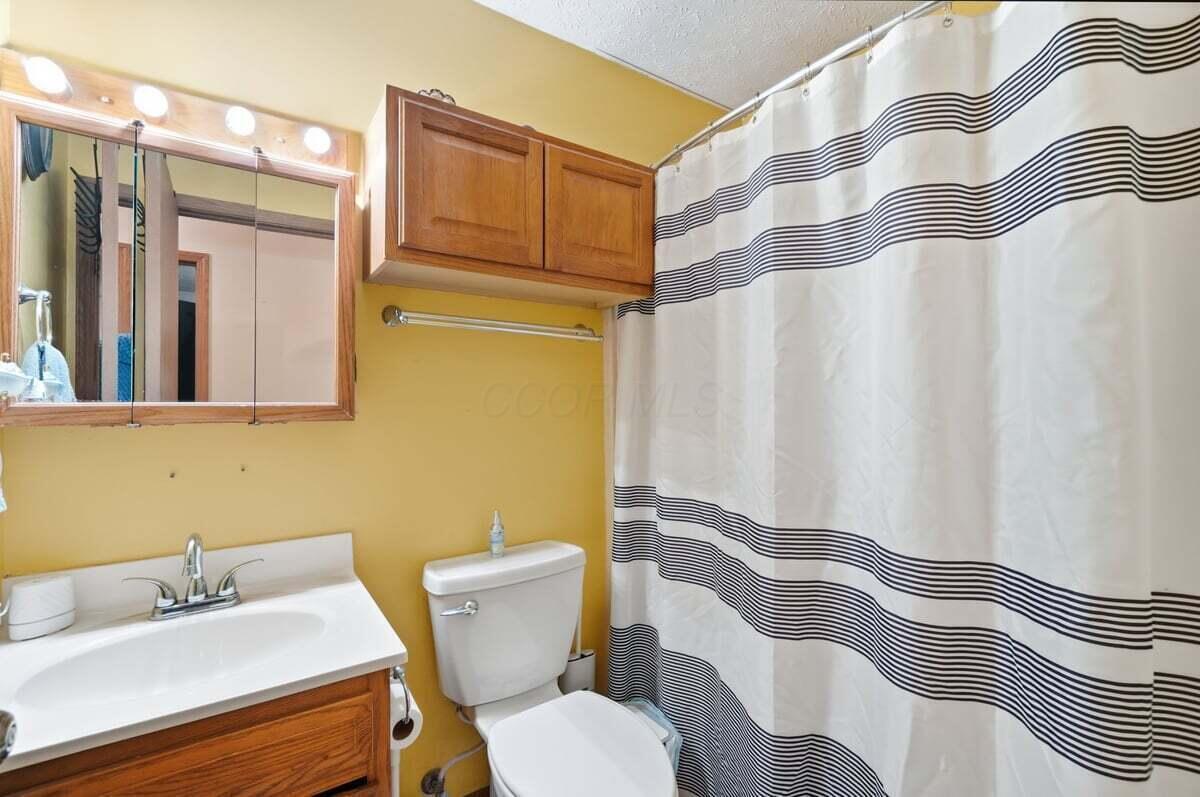 49 Lloyd, North Lewisburg, Ohio 43060