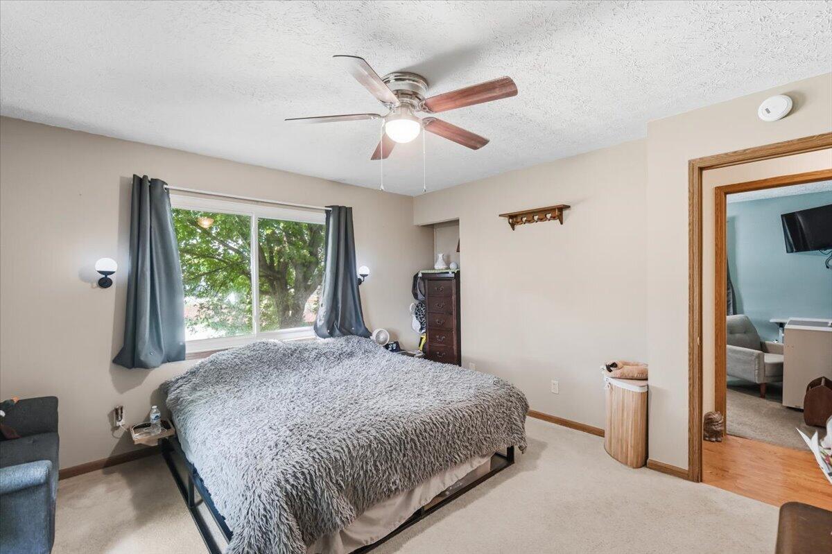 49 Lloyd, North Lewisburg, Ohio 43060