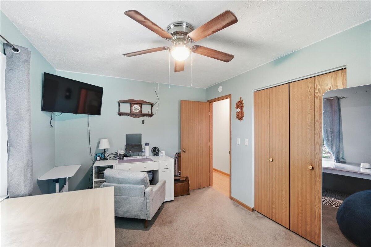 49 Lloyd, North Lewisburg, Ohio 43060