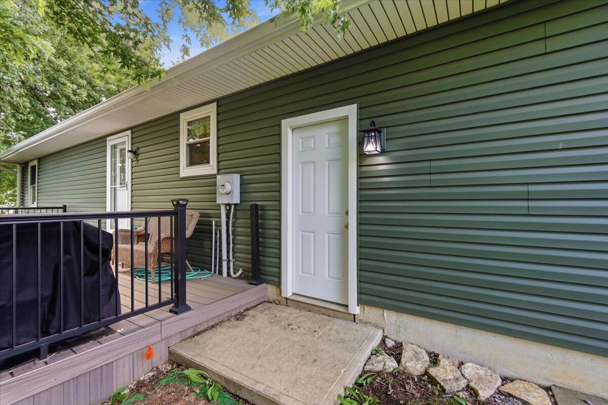 49 Lloyd, North Lewisburg, Ohio 43060