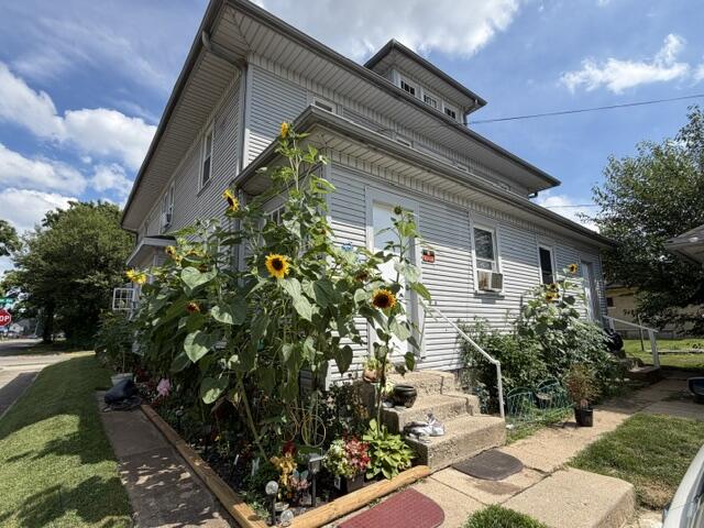 1501 Clifton, Springfield, Ohio 45505