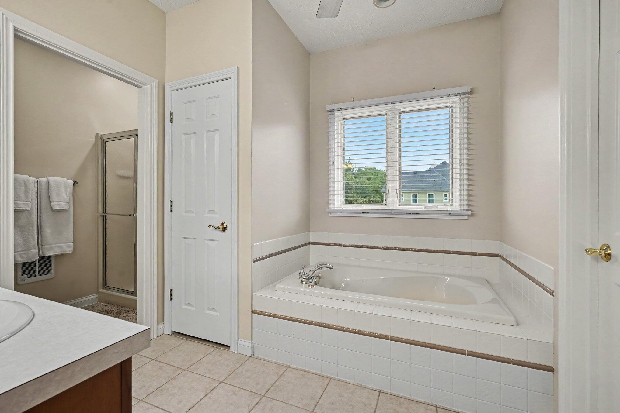 145 Countryside, Troy, Ohio 45373