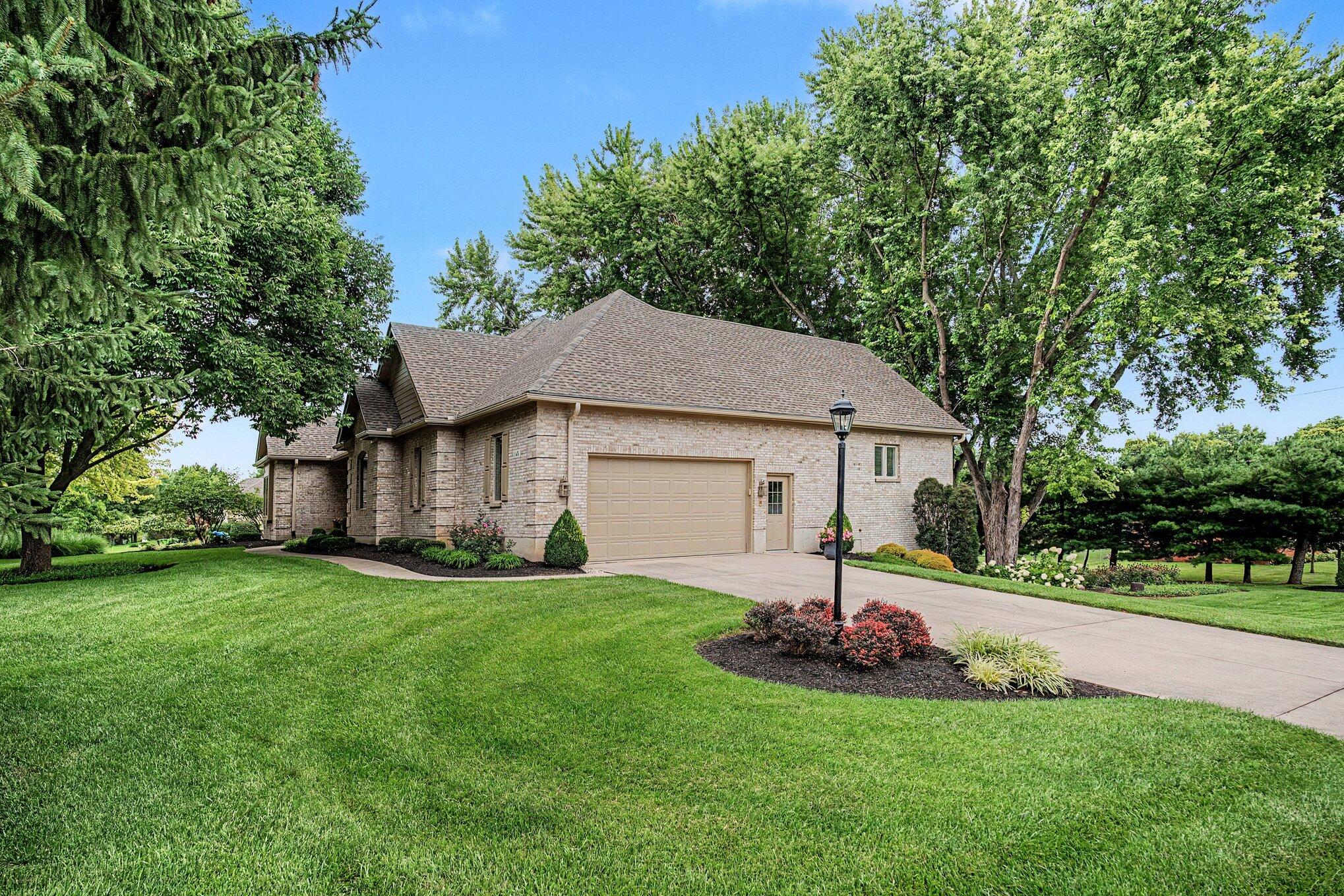 145 Countryside, Troy, Ohio 45373