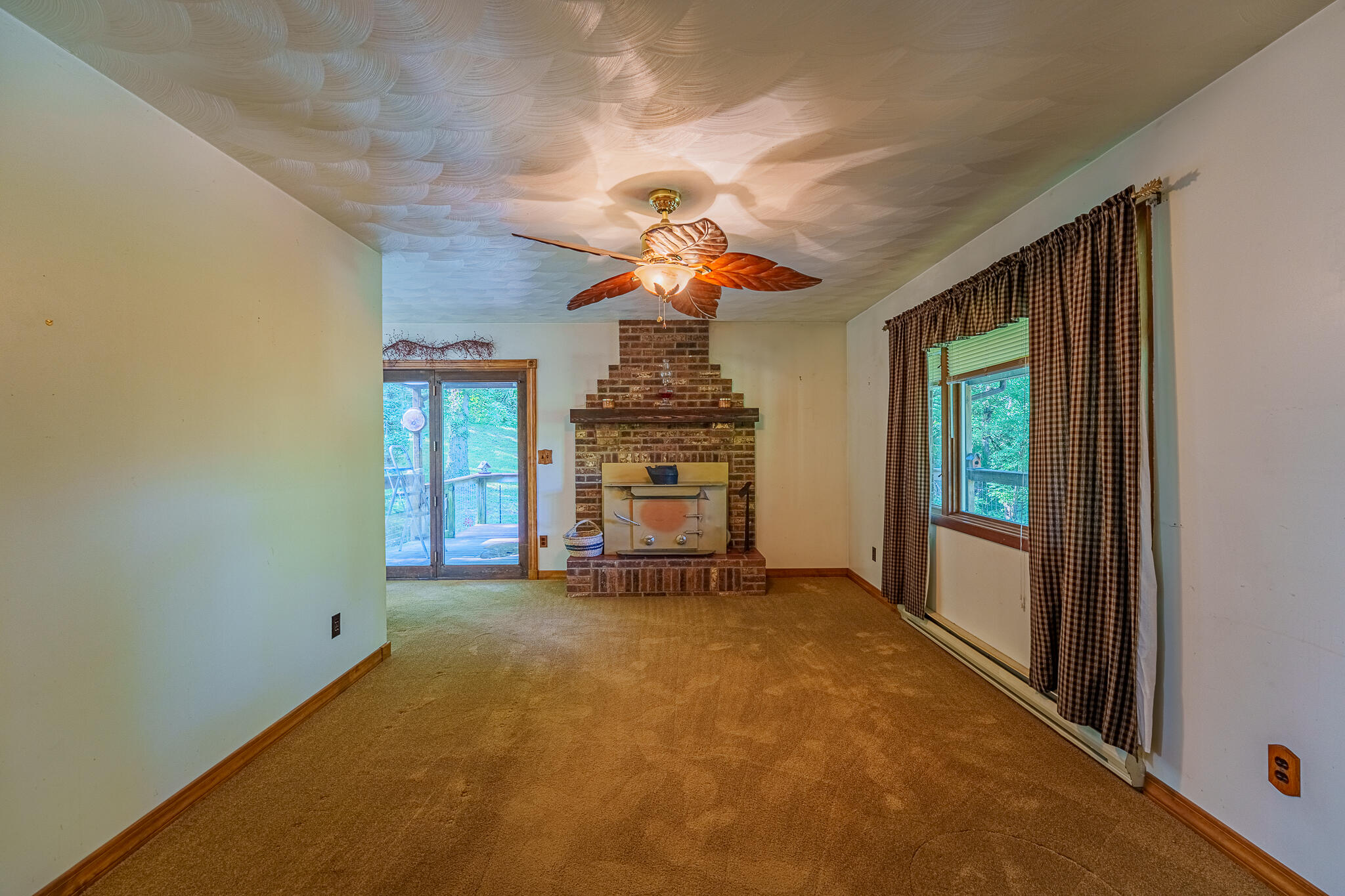 49 Brush Row, Xenia, Ohio 45385
