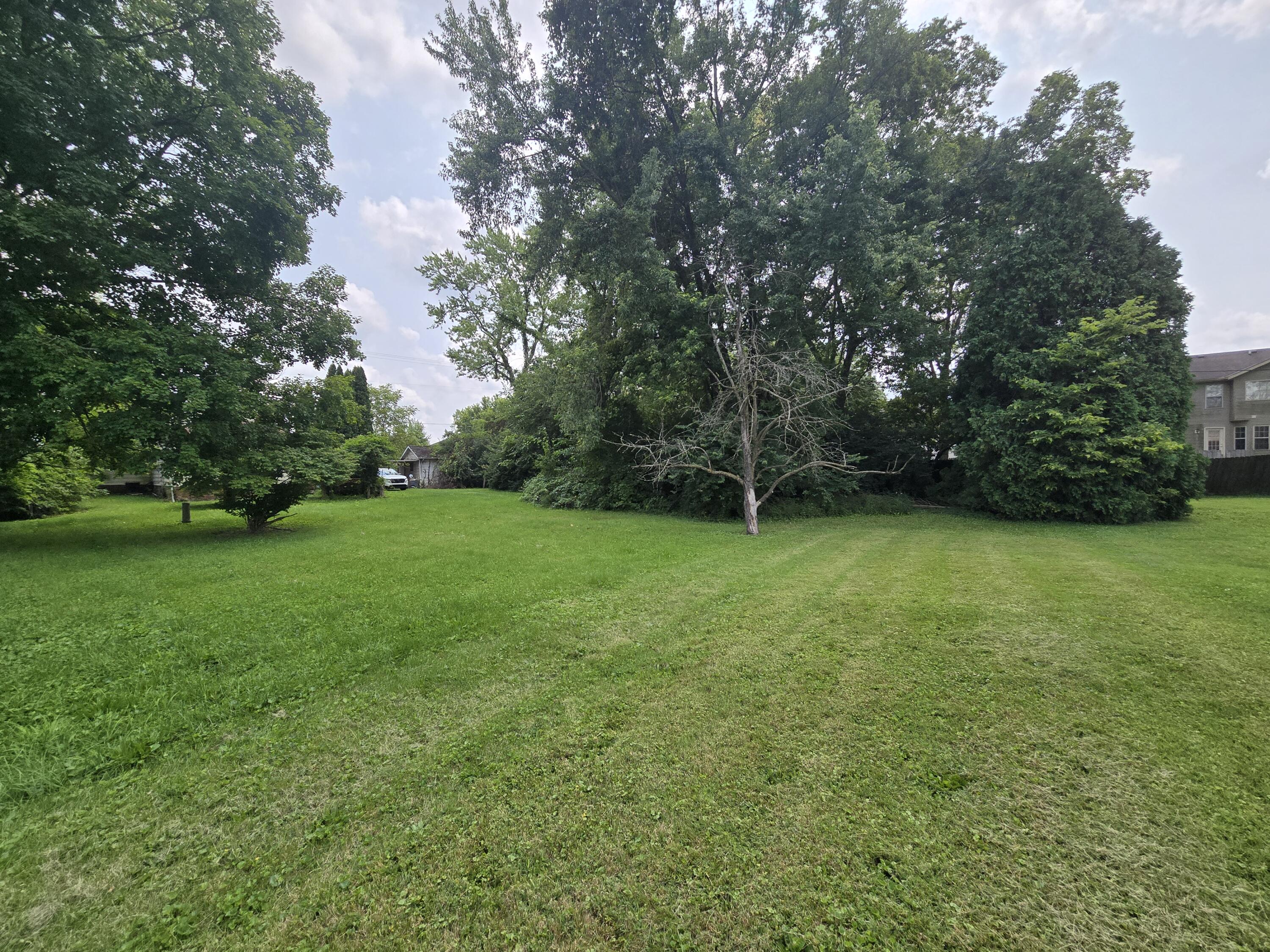 2865 Mechanicsburg, Springfield, Ohio 45503