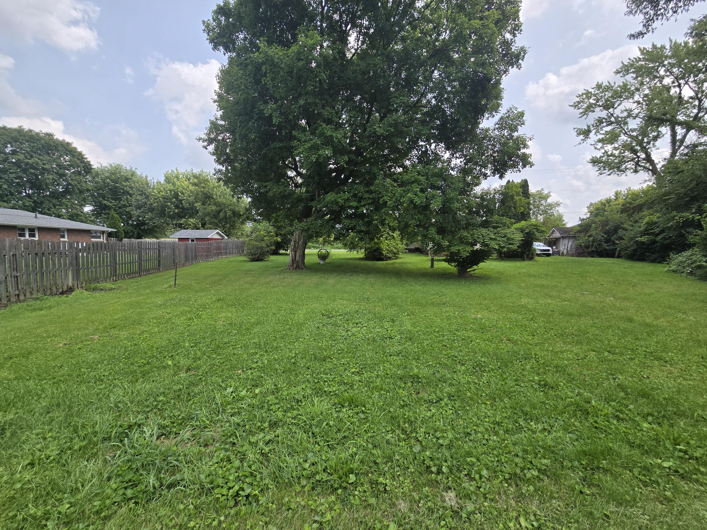 2865 Mechanicsburg, Springfield, Ohio 45503