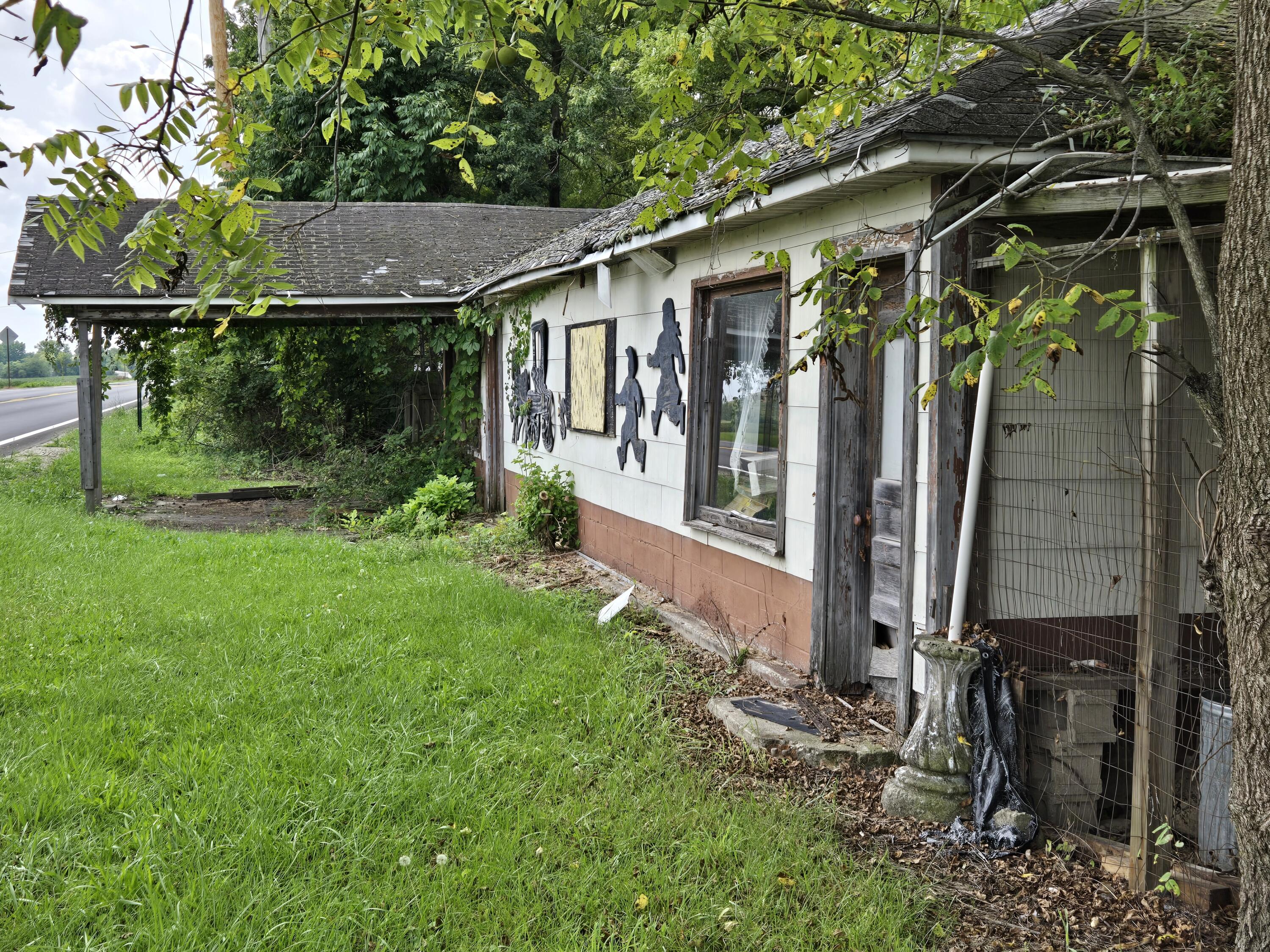 2865 Mechanicsburg, Springfield, Ohio 45503