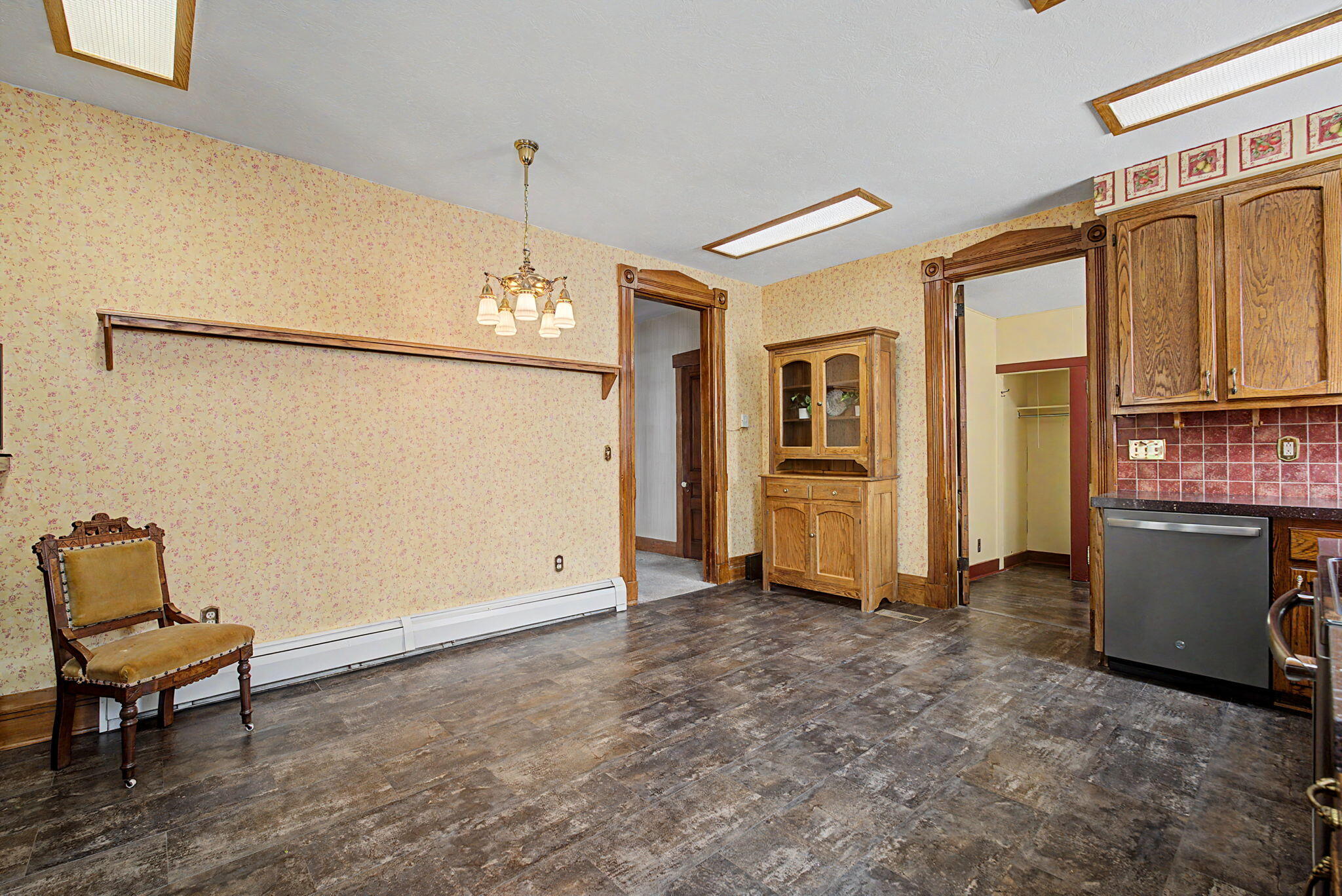 108 3rd, Tipp City, Ohio 45371