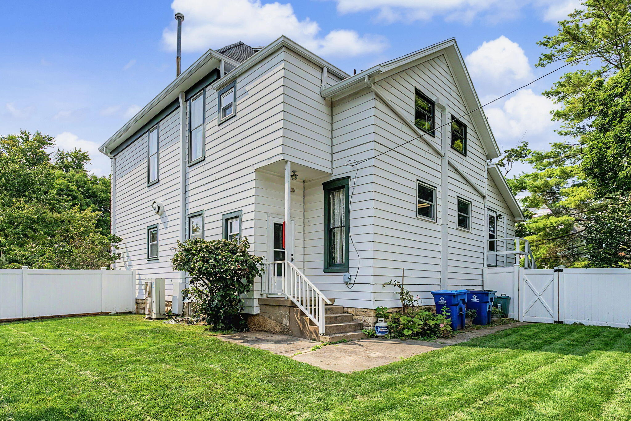 108 3rd, Tipp City, Ohio 45371