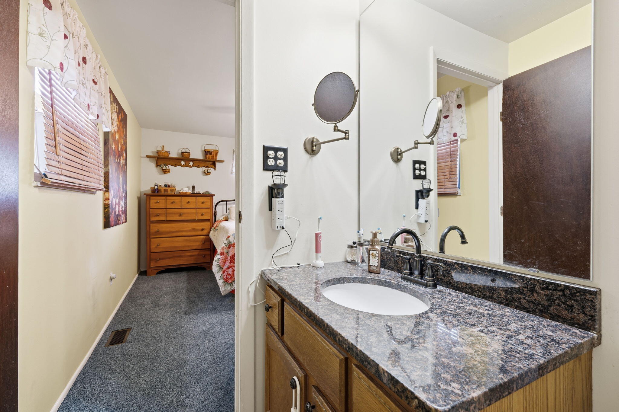 562 Hathaway, Tipp City, Ohio 45371