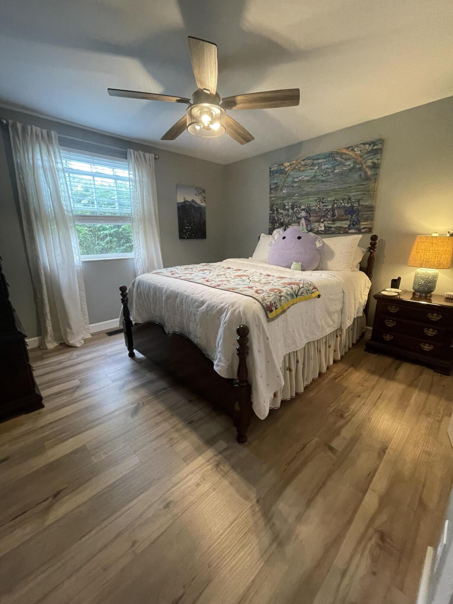 902 Martindale, Englewood, Ohio 45322