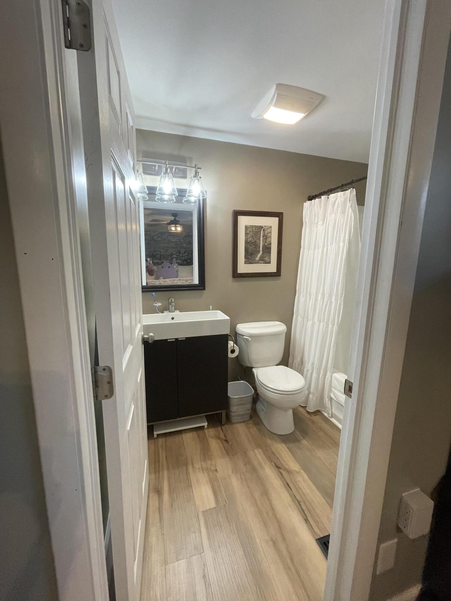902 Martindale, Englewood, Ohio 45322