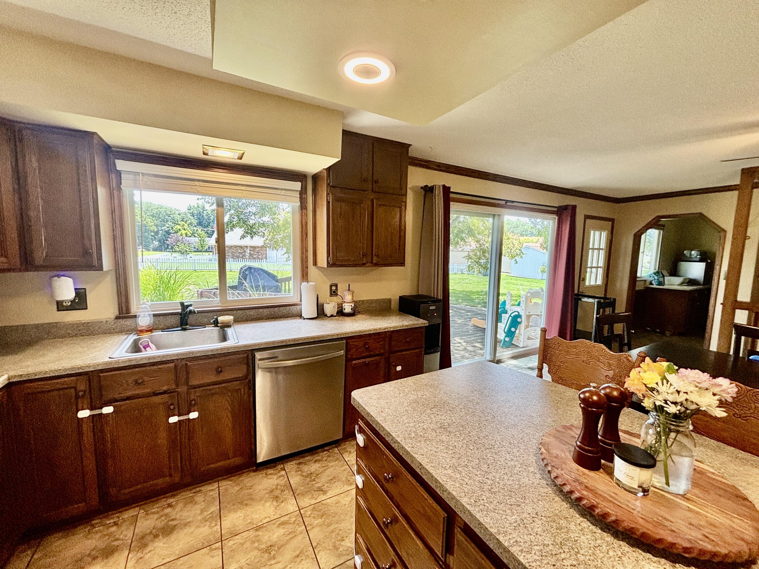 917 Aster, Wapakoneta, Ohio 45895