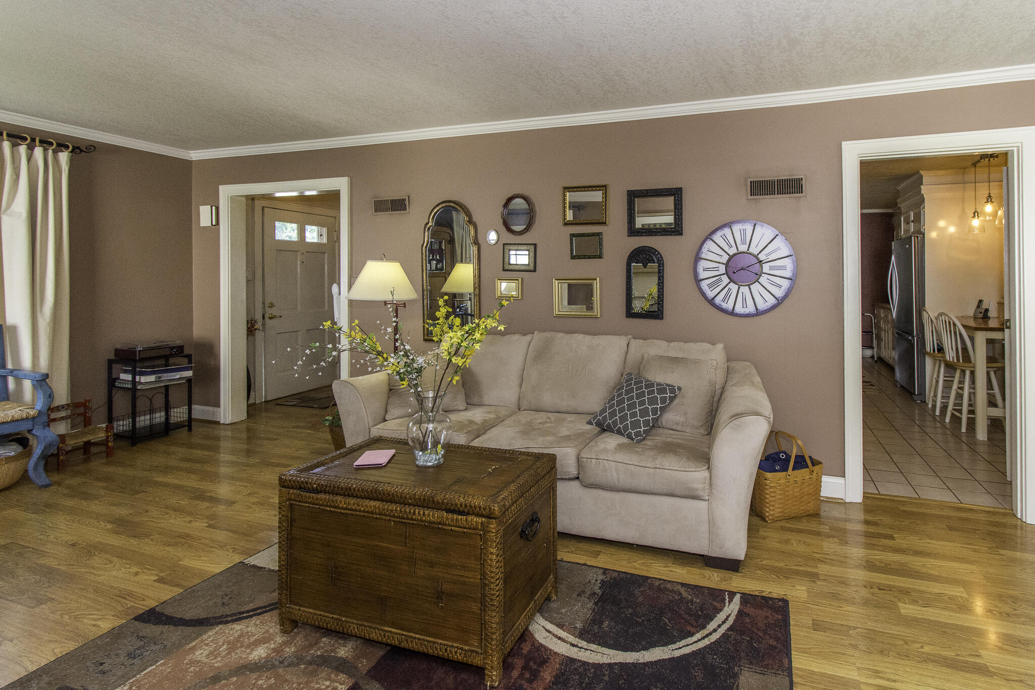811 Benton, Wapakoneta, Ohio 45895