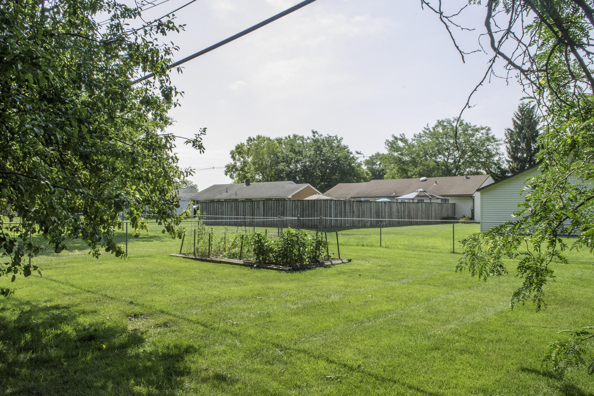 811 Benton, Wapakoneta, Ohio 45895