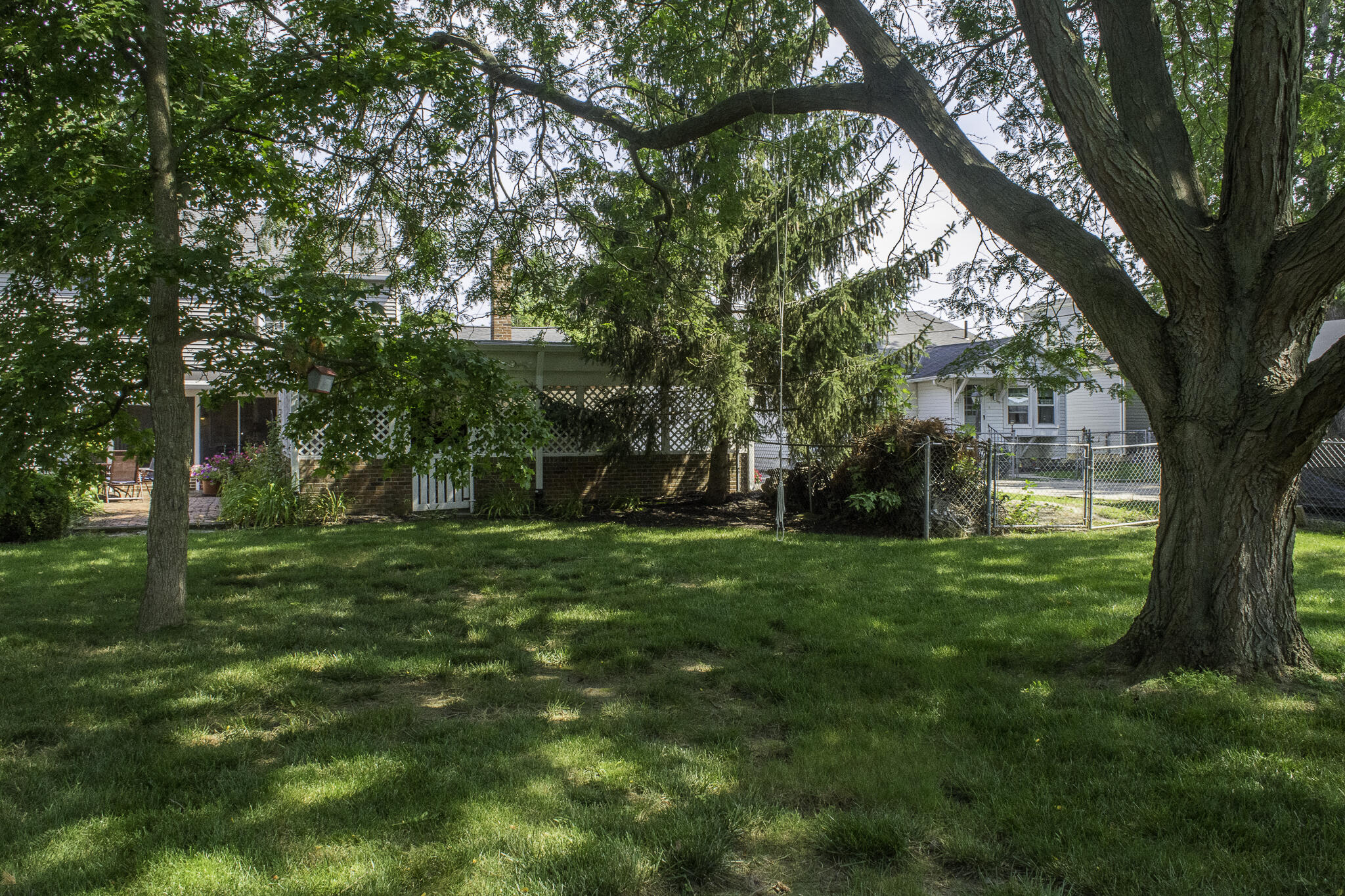 811 Benton, Wapakoneta, Ohio 45895