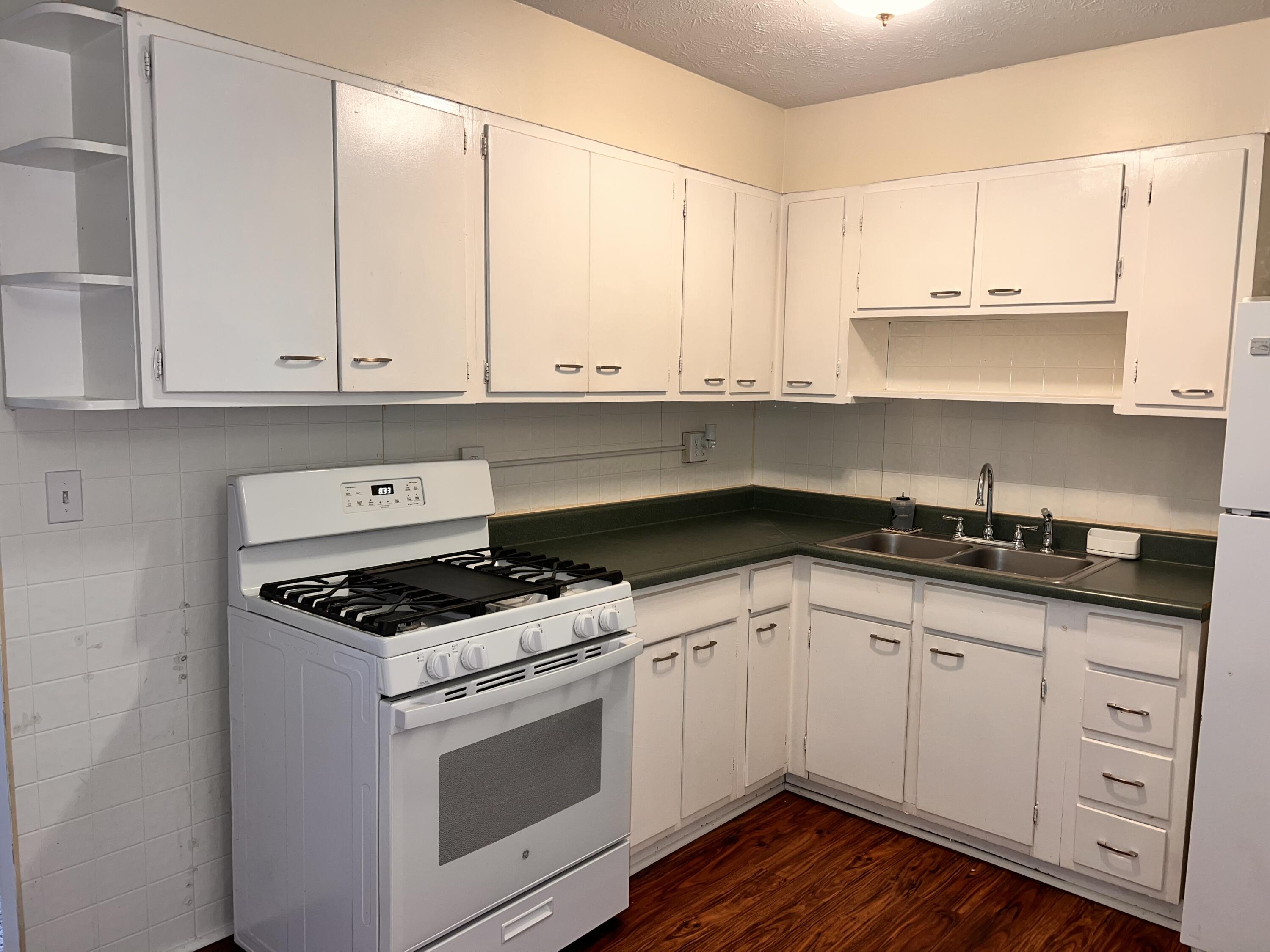 1223 Albemarle, Springfield, Ohio 45504