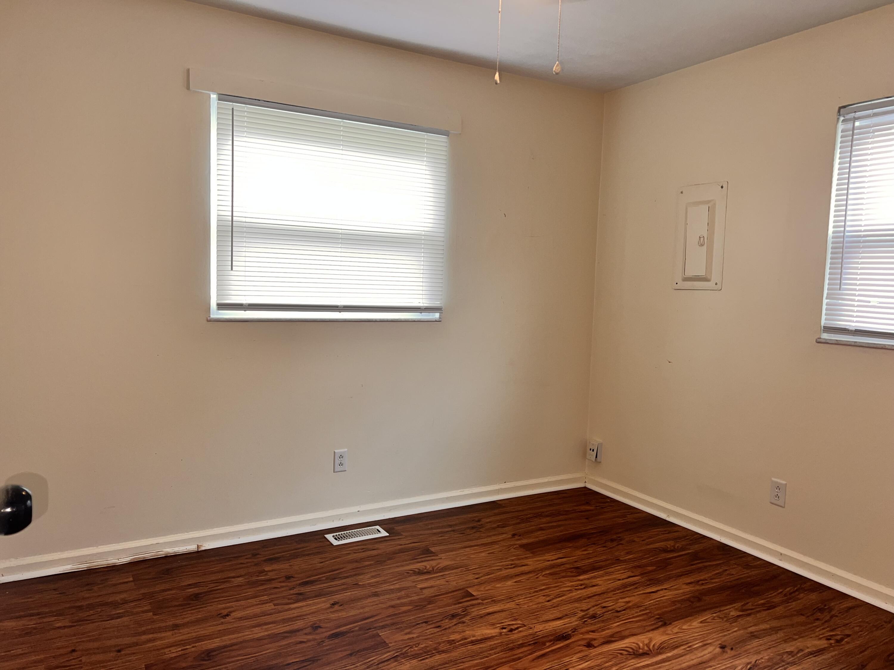1223 Albemarle, Springfield, Ohio 45504