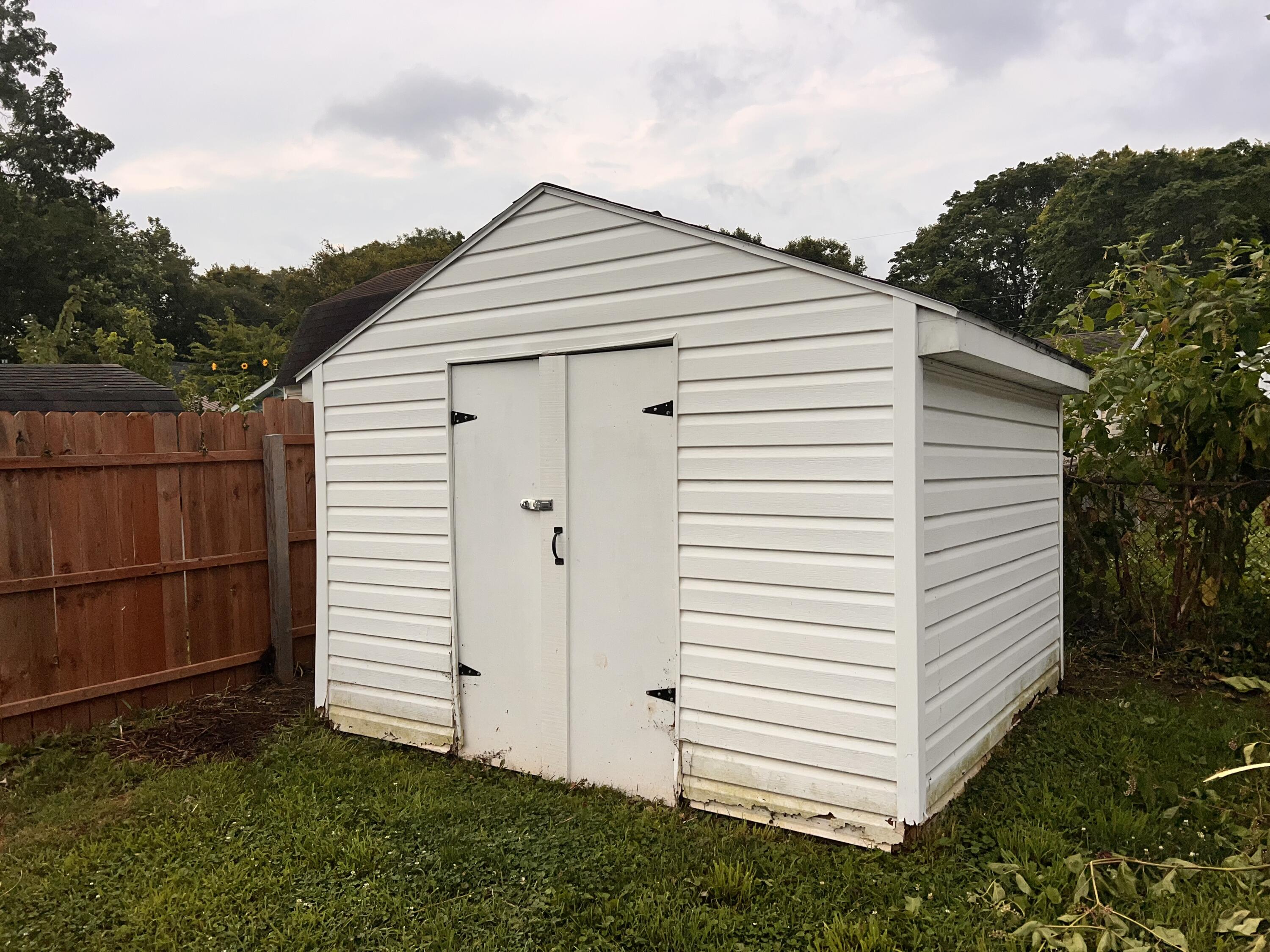 1223 Albemarle, Springfield, Ohio 45504