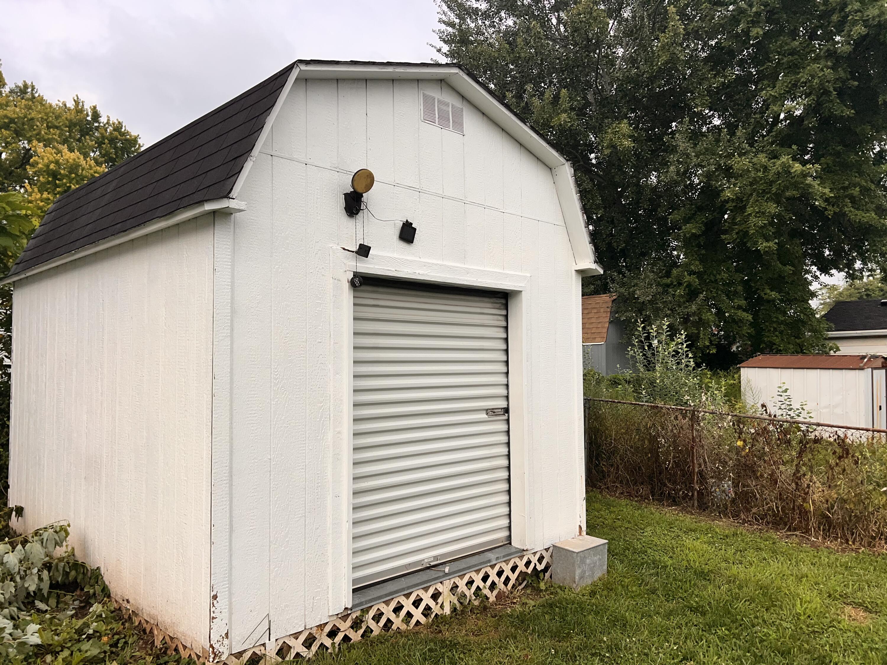 1223 Albemarle, Springfield, Ohio 45504