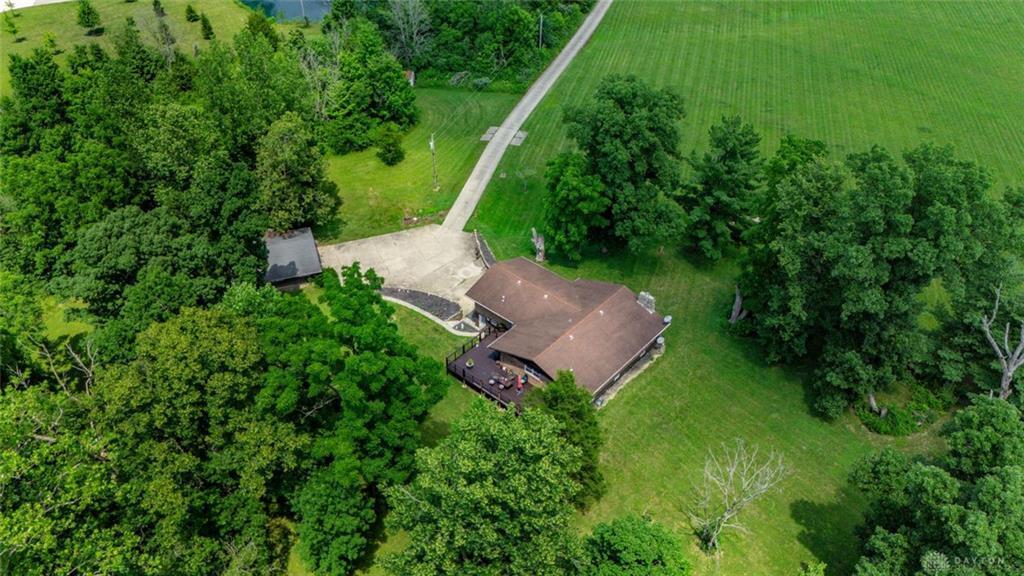 8721 Verona, Lewisburg, Ohio 45338