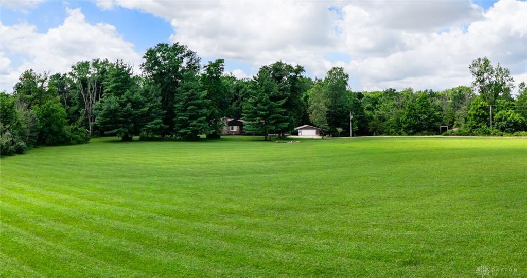 8721 Verona, Lewisburg, Ohio 45338