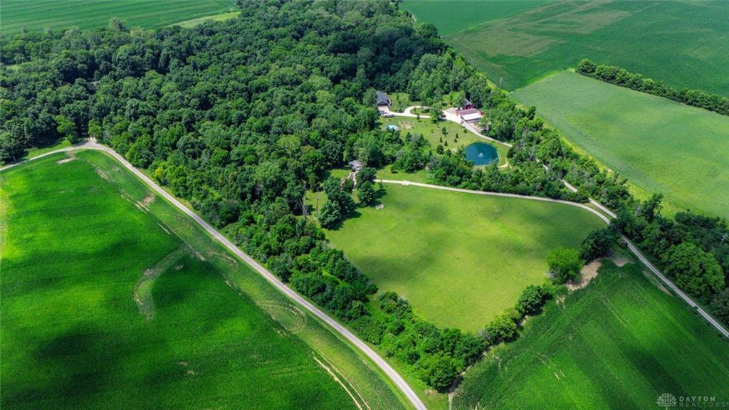 8721 Verona, Lewisburg, Ohio 45338