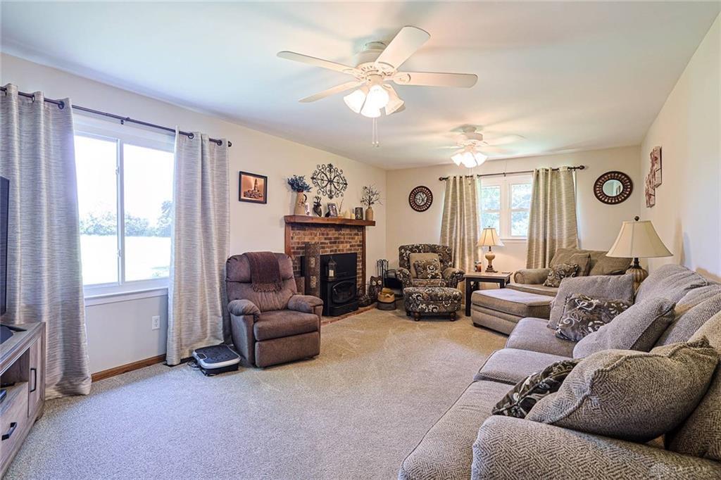 8721 Verona, Lewisburg, Ohio 45338