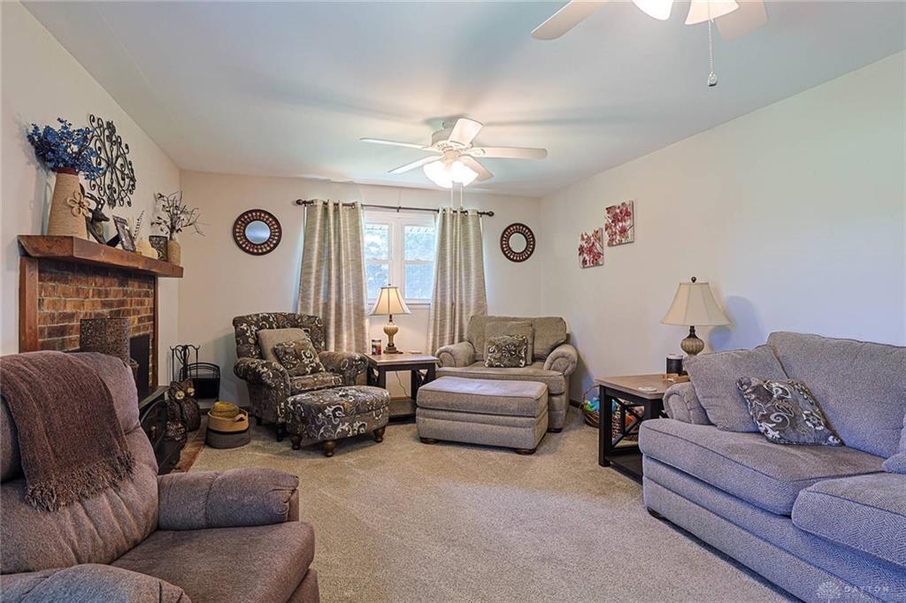 8721 Verona, Lewisburg, Ohio 45338